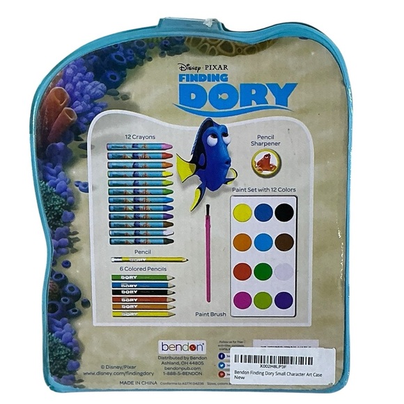 Disney Art Set Finding Dory Character Pixar Bendon Portable Craft with Case NEW - Picture 3 of 15